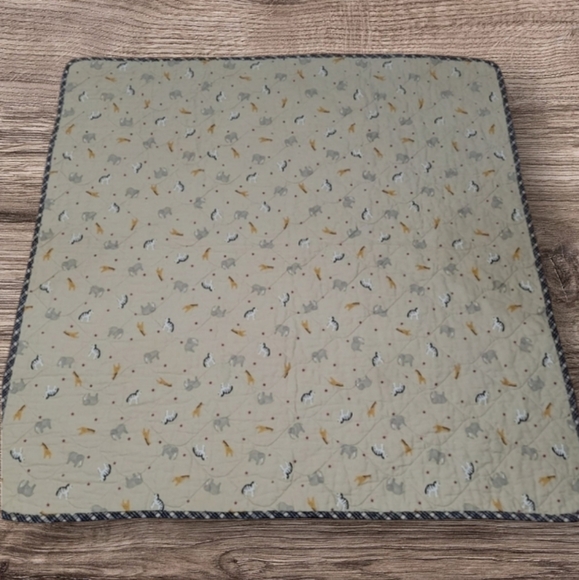 LAMB AND IVY BABY BLANKET - Picture 1 of 5